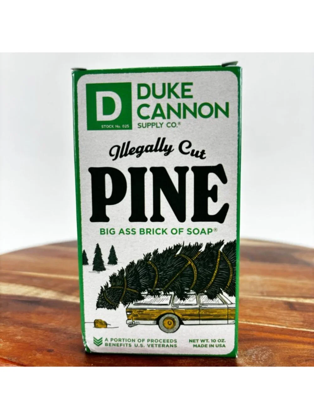 Duke Cannon Big Soap Trio: Busch Beer Buffalo Trace Bourbon & Pine 10 Oz Each